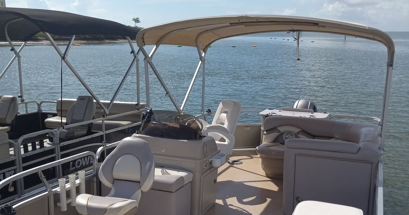 20' Sylvan Pontoon Boat Rental