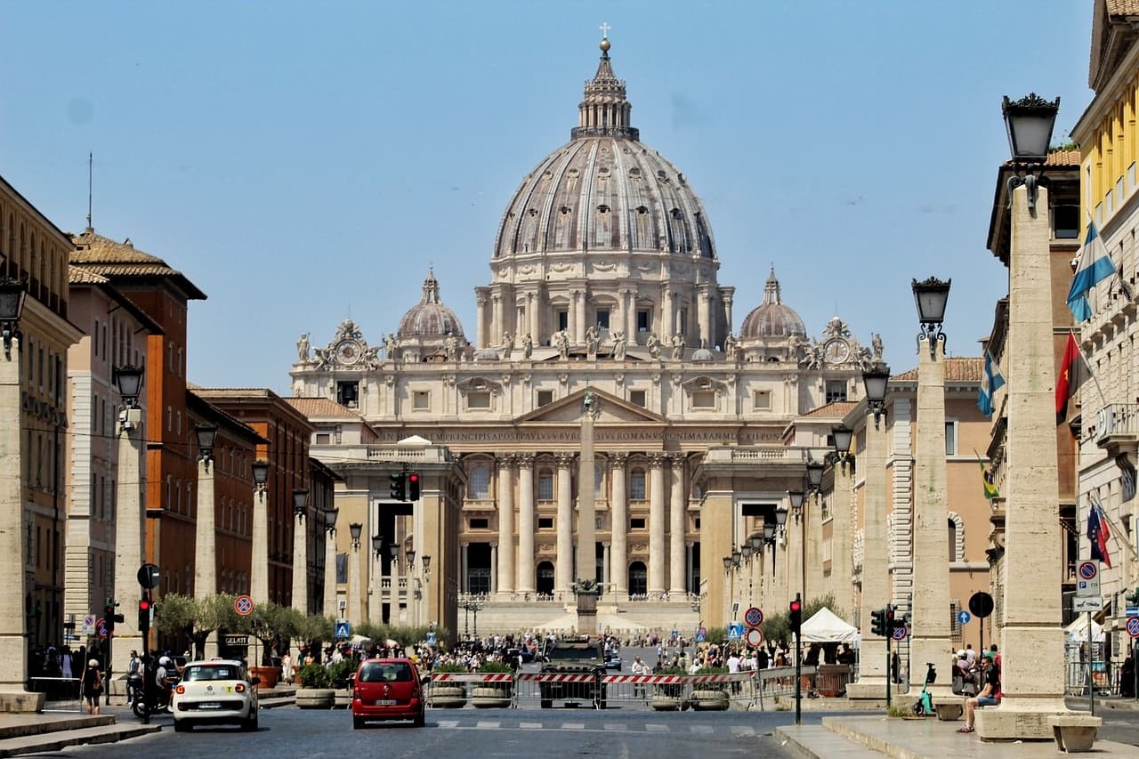 Guided Tour of the Vatican Museums, Sistine Chapel, and St. Peter’s Basilica