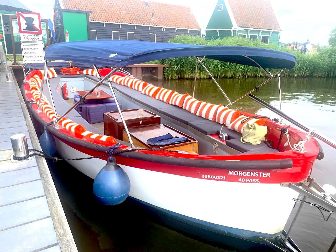 Private Cruise on Open Boat With Skipper - 40 pax