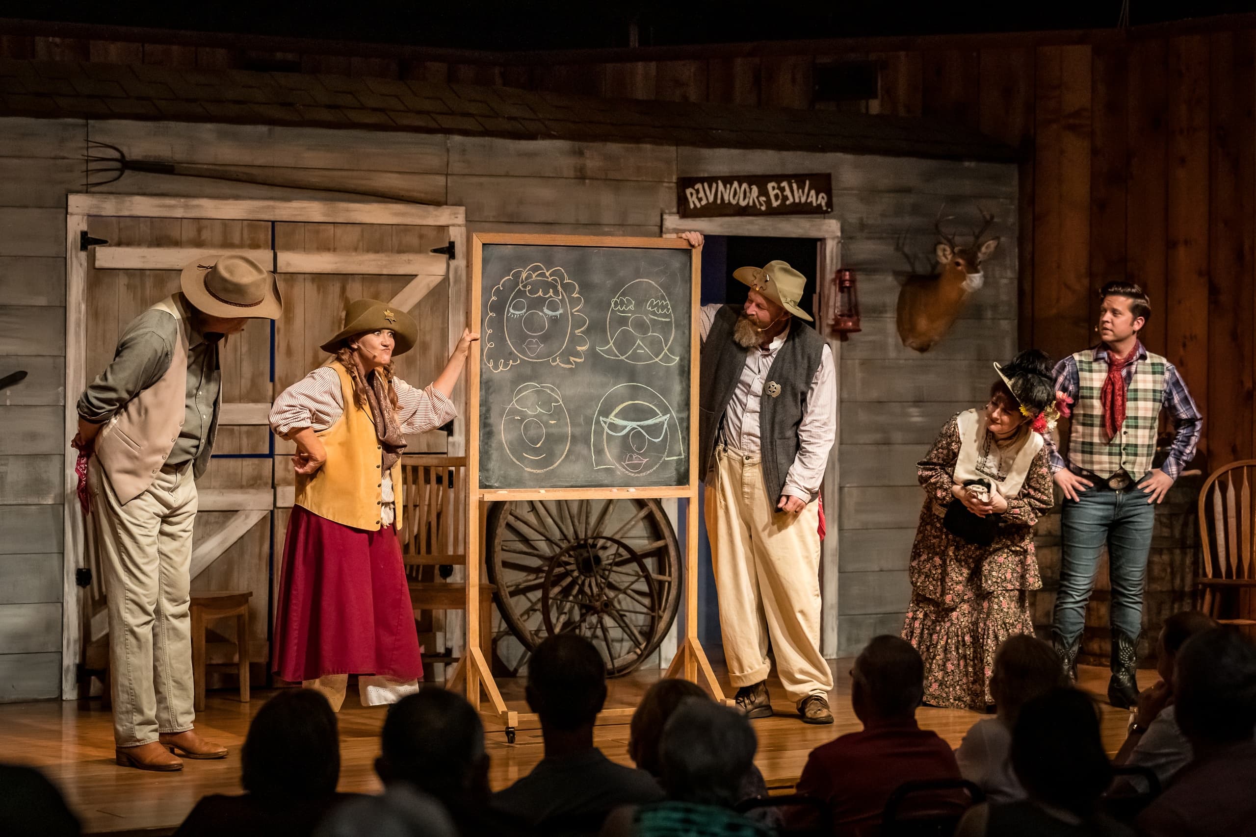 Whodunnit Hoedown Murder Mystery Dinner Show Branson