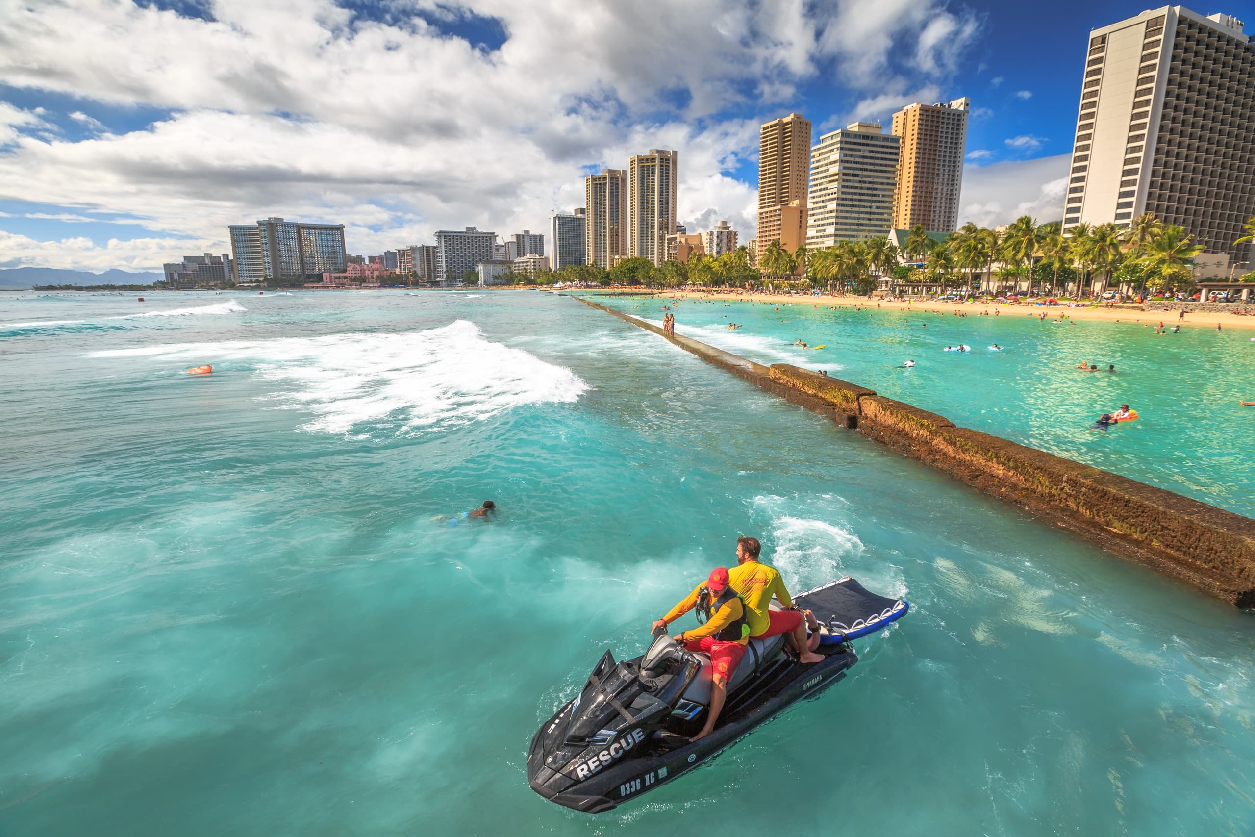 「Passenger Van Departure」Waikiki Hotels ⮕ Honolulu Airport Exclusive Transfer