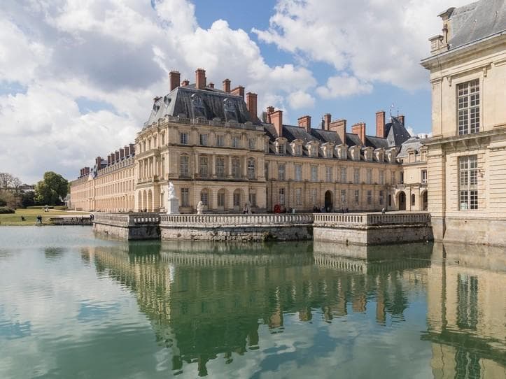 Private Tour • Vaux le Vicomte & Fontainebleau Day Trip from Paris