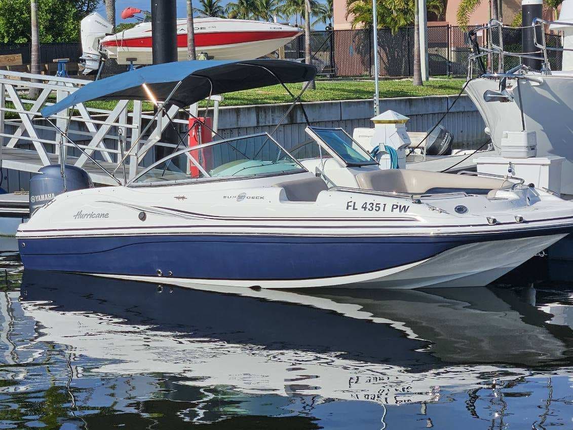 23 ft Hurricane Deck Boat 217 OB at Burnt Store Marina
