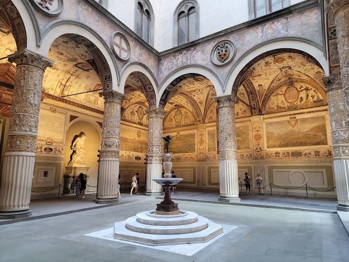 Florence: Fast-Track Entry to Palazzo Vecchio Museum