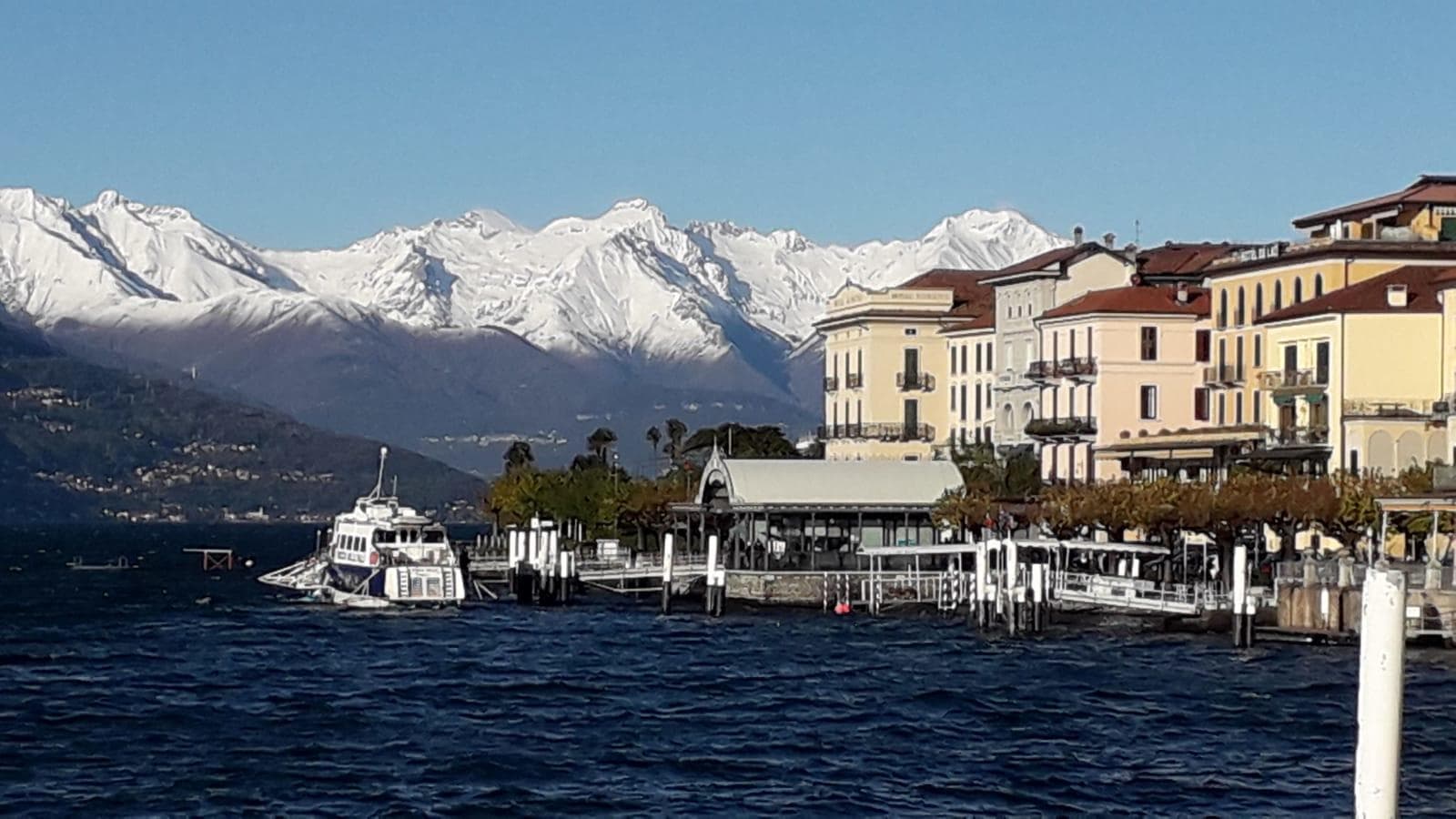 Day tour from Milan: Lake Como & Bellagio with boat tour - Semi Private Tour