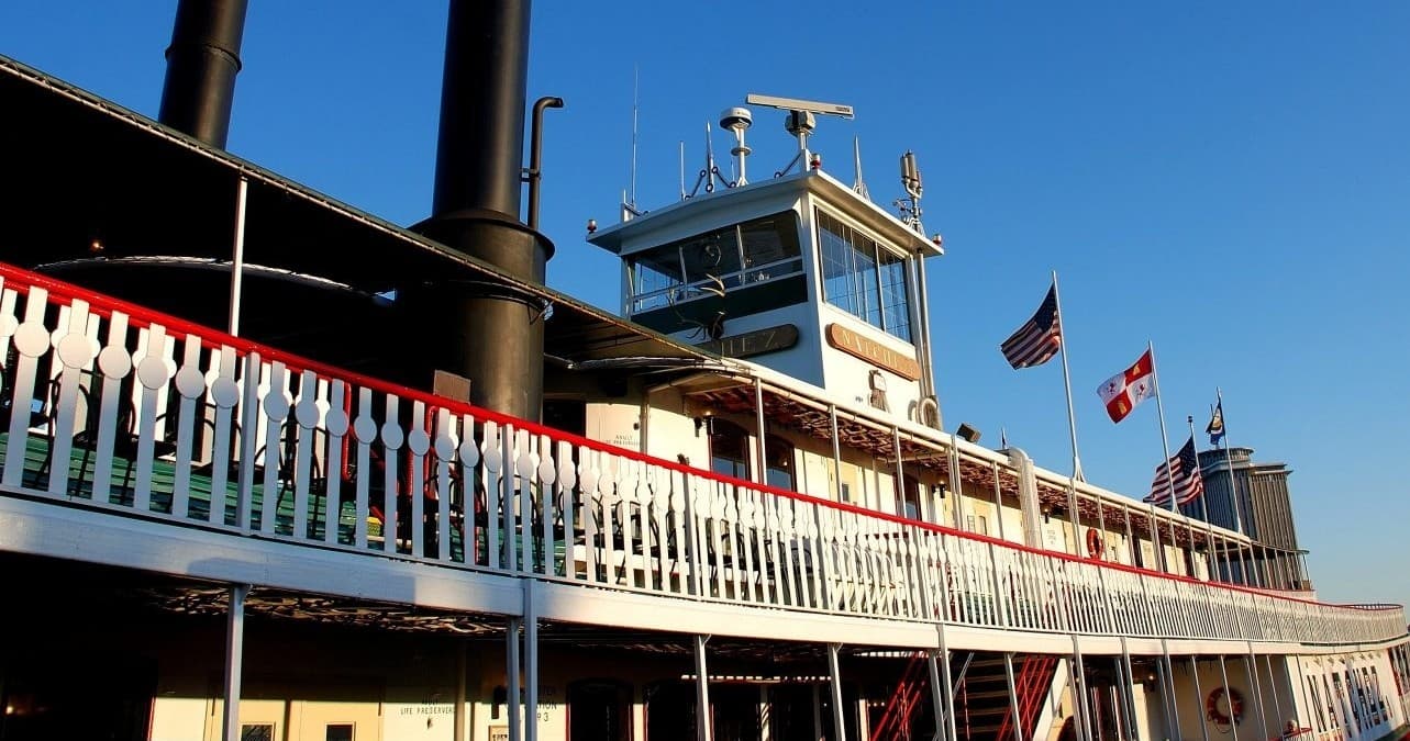 Evening Jazz Cruise Seasonal Party Package w/ 6pm-7:15pm Dinner aboard Steamboat Natchez