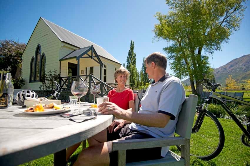Gibbston Valley to Queenstown Shuttle 🚐
