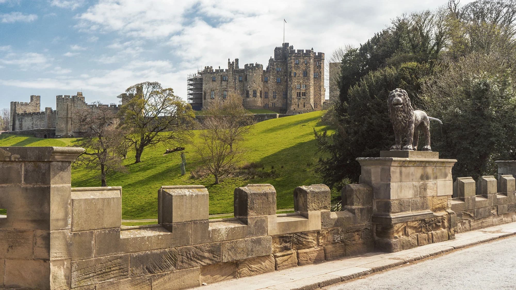 Kingdoms & Keeps: From Holy Island to Harry Potter