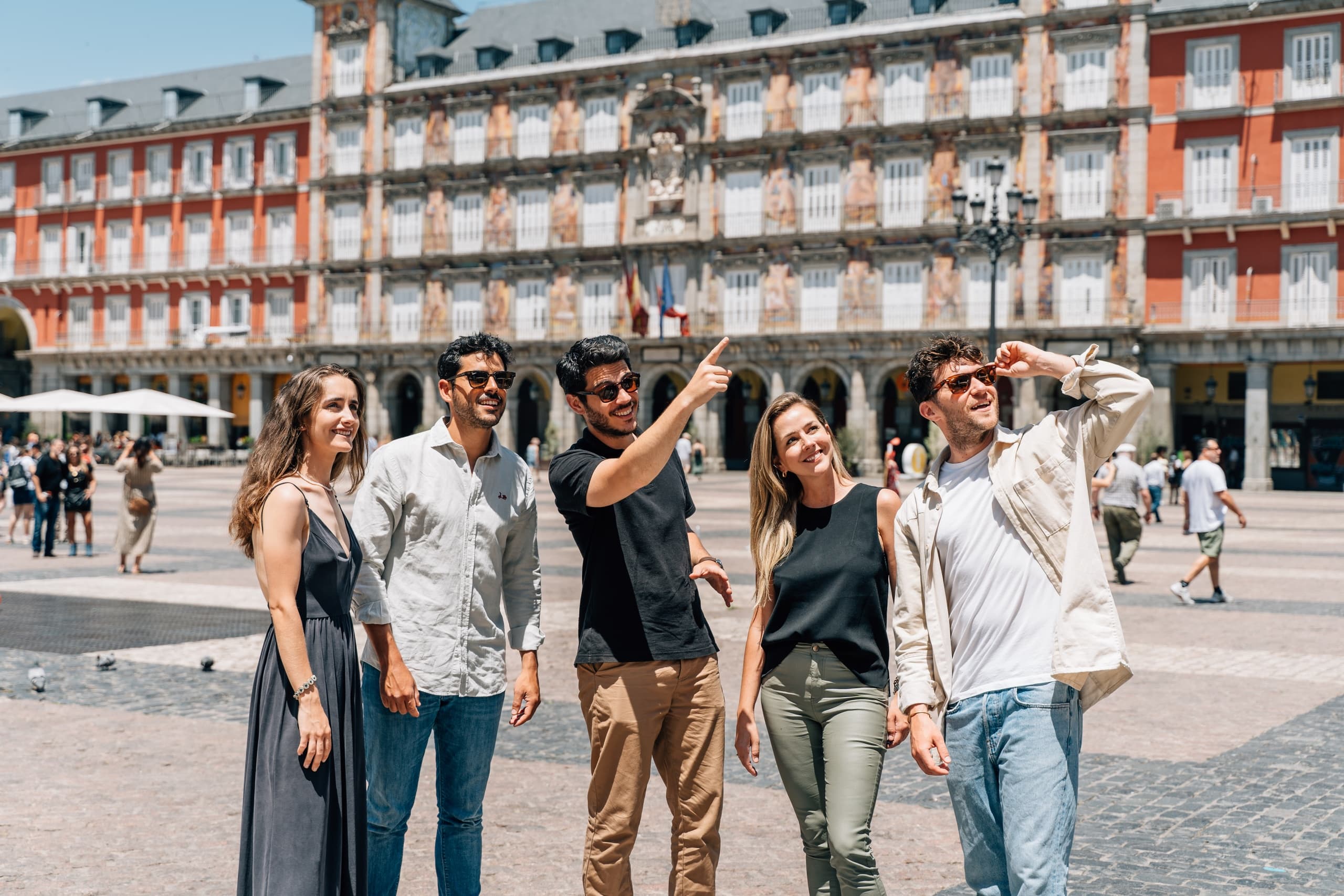 Madrid Private Guided Tour: Explore Old Town & Landscape of Light Highlights with an Expert