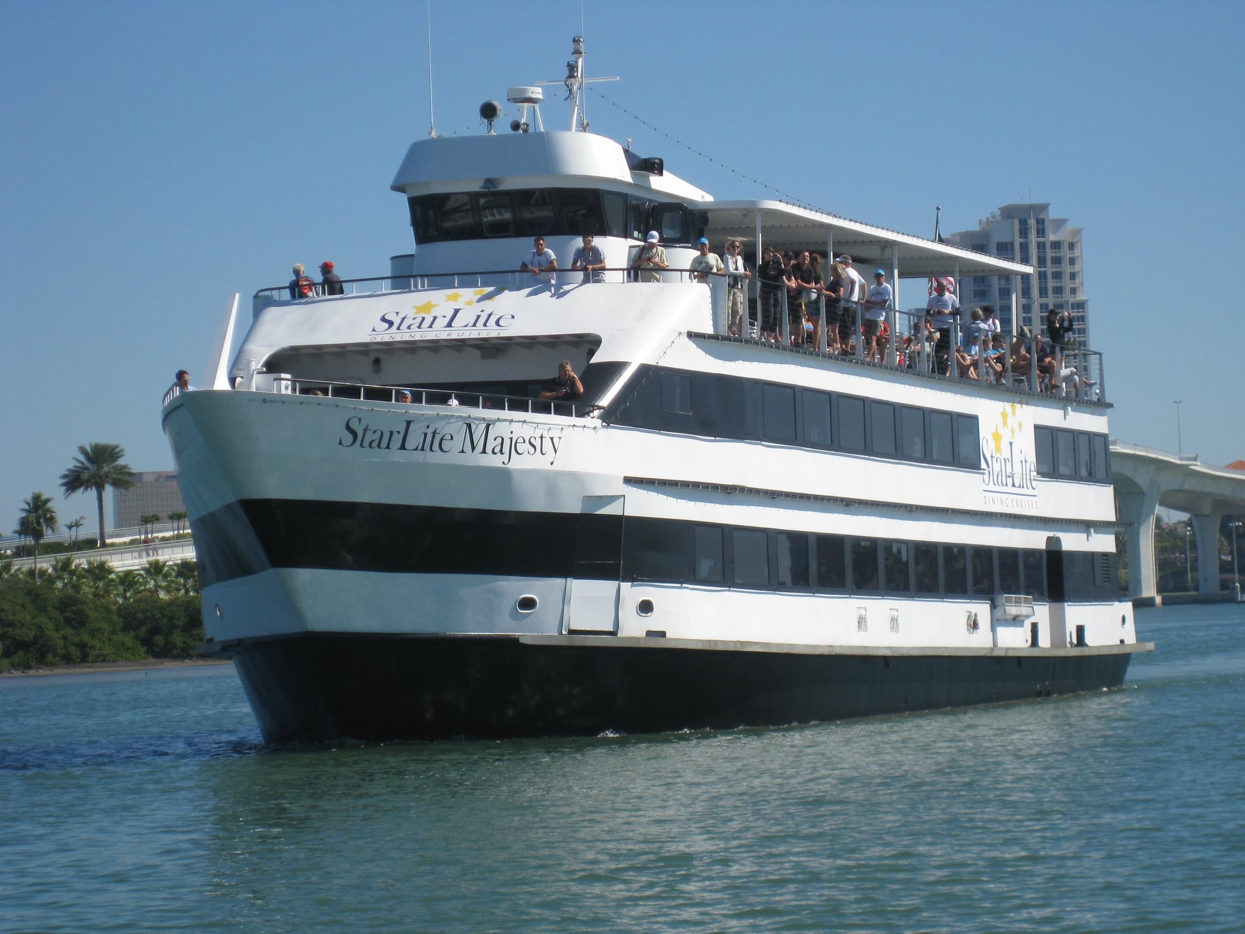 Daytime Dining Yacht - Clearwater Beach