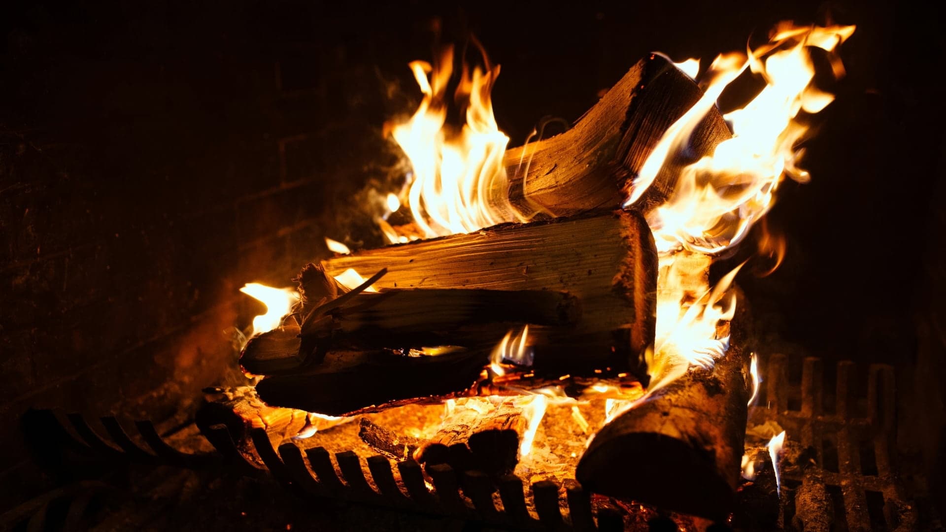 Cider, Stories & Scrumptious Dining in a Medieval Inn (private)