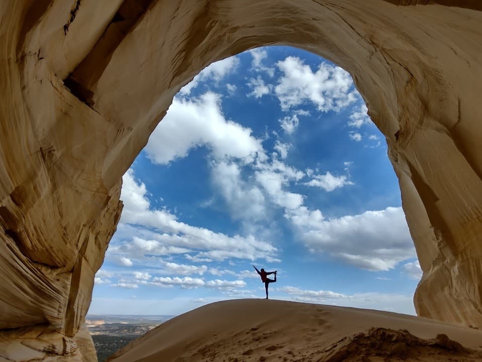Off-roading & Hiking: Peek-A-Boo & Great Chamber