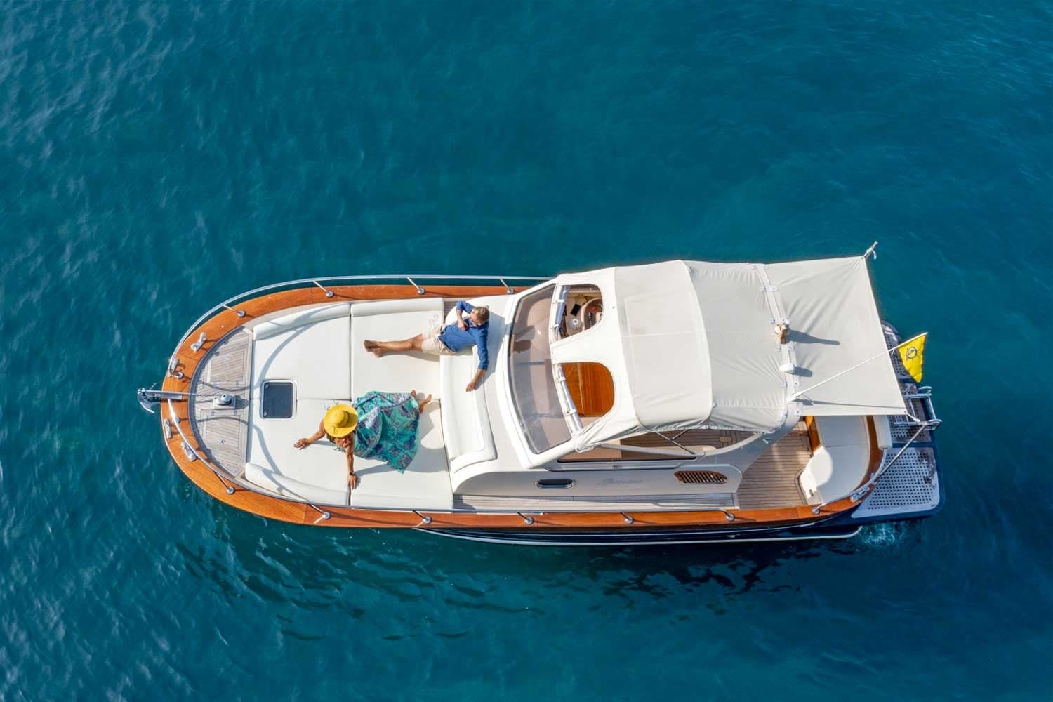 WS18 GOZZO 9 CABIN