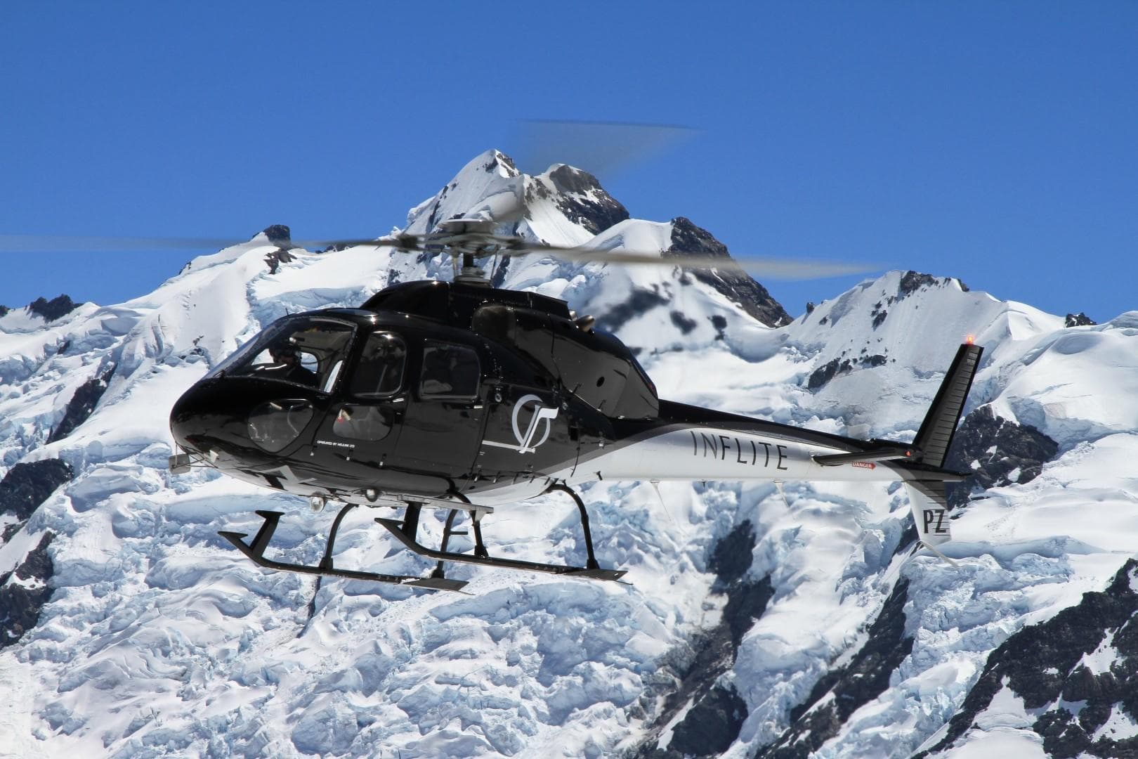 The Grand Circle - 55 Minute Helicopter Flight