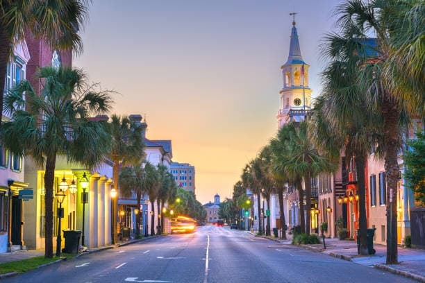 3 day Rentals Downtown Charleston Location