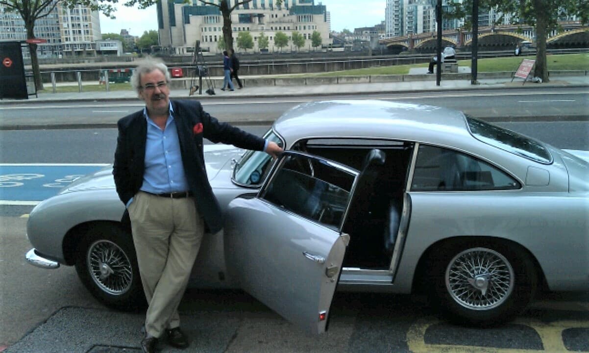 James Bond Tours of Film Locations by Private London Taxi