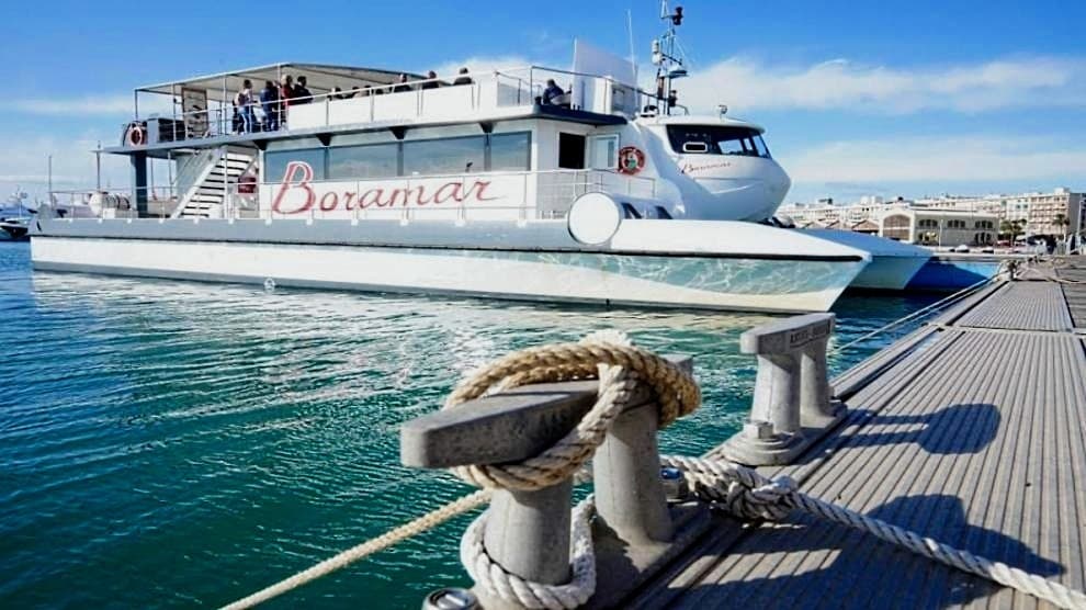 PASEO EN CATAMARÁN Y VISITA LOS VIVEROS DE CLOCHINA CON DEGUSTACIÓN