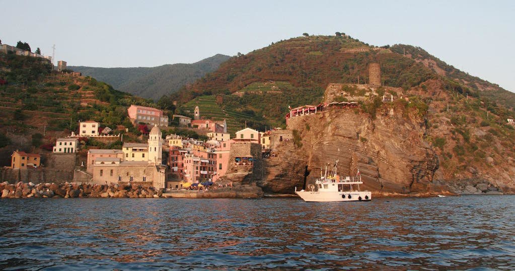 Dinner boat tour from Monterosso to Cinque terre