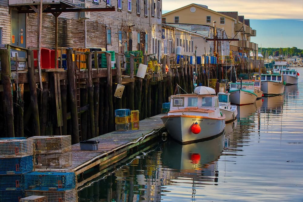 Portland’s Wharf Walk: Seafood & Stories