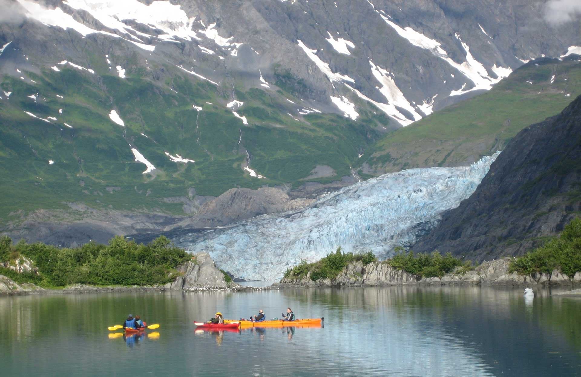 Shoup Glacier Kayak Tour