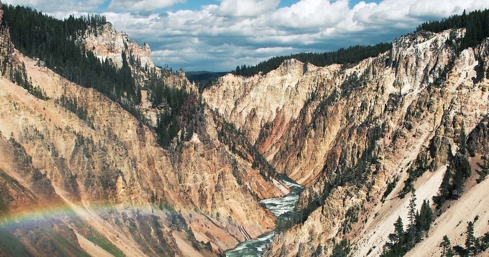 Private Yellowstone Grand Loop Tour