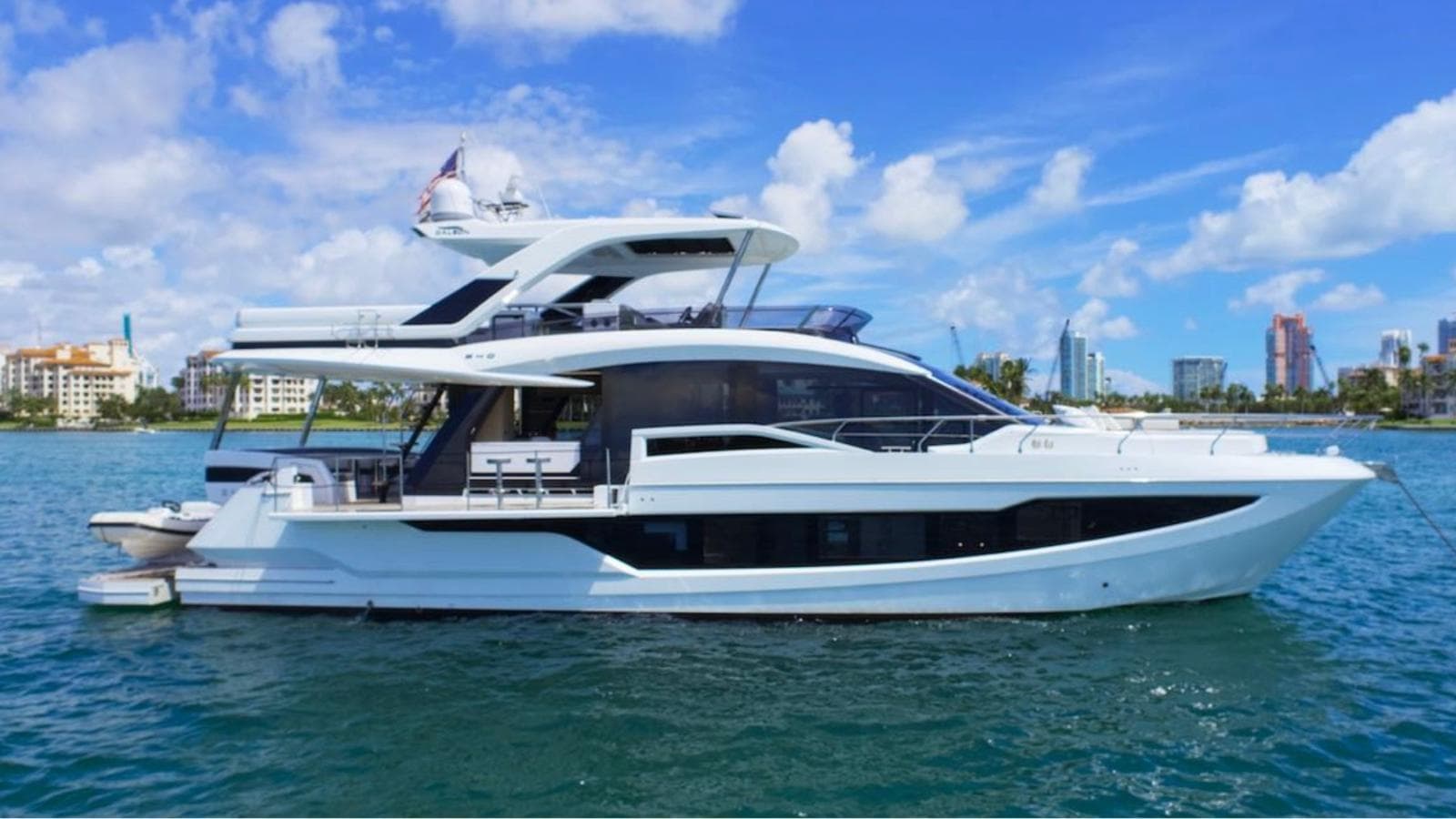Galeon FlyBridge 70 ft 2022