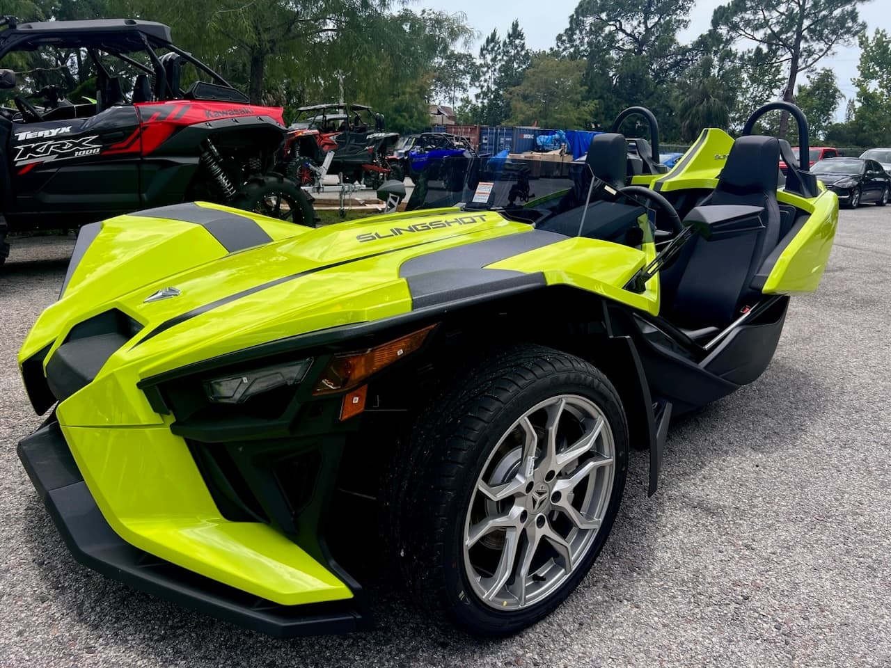 2023 Slingshot Automatic Neon Green Rental