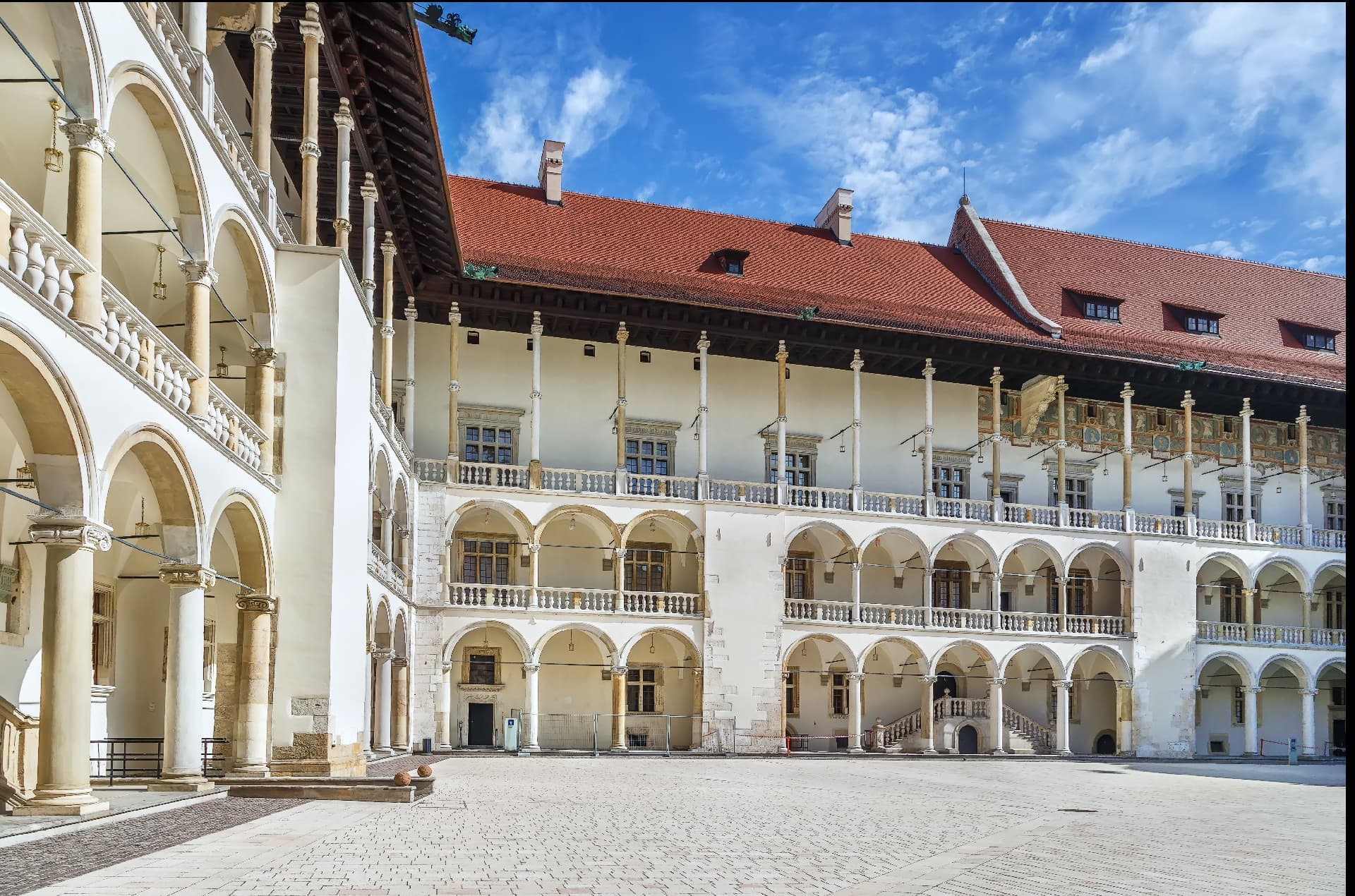 Wawel Castle: Royal Apartments and Interiors | 1h ENG