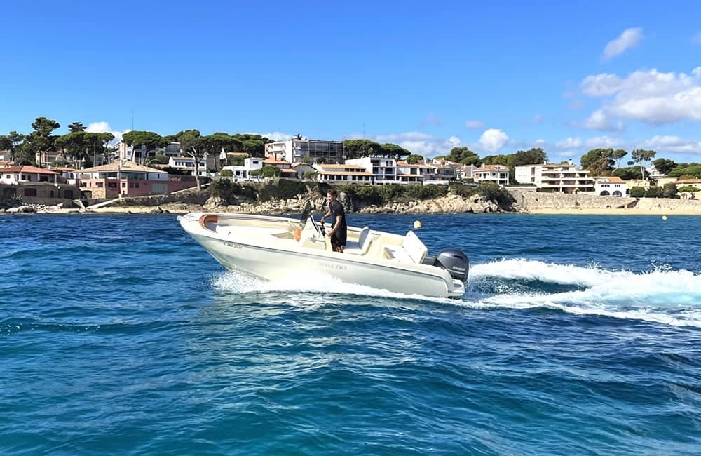 Invictus FX190 • SQUALO