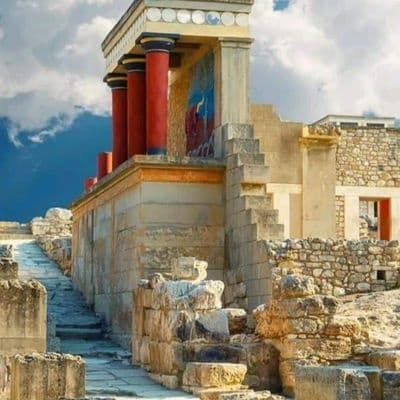 Knossos Palace Heraklion Guided and Eco Bike City Tour