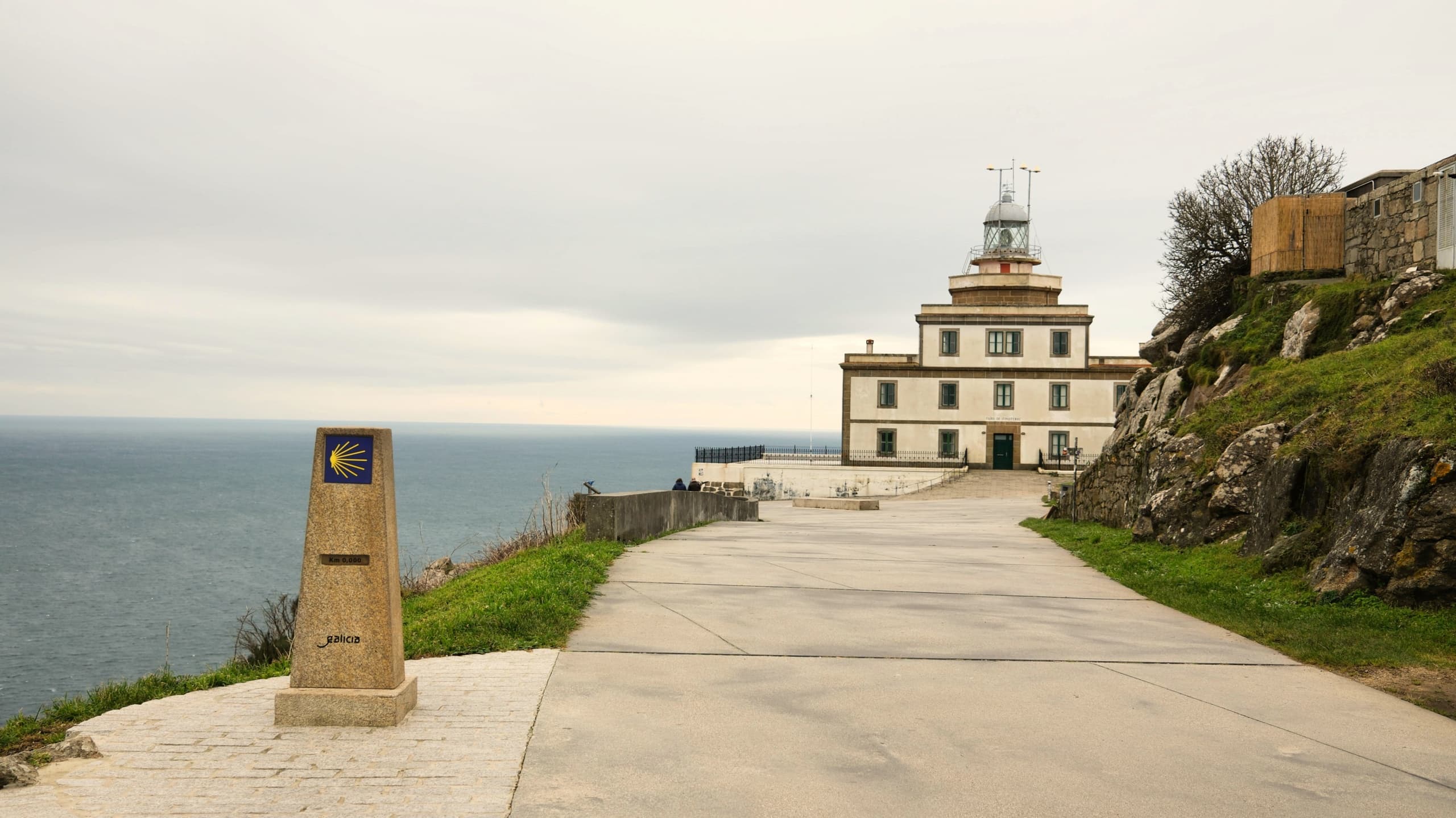Finisterre y Costa da Morte desde Santiago de Compostela