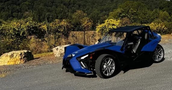 Eight Hour Slingshot Rental