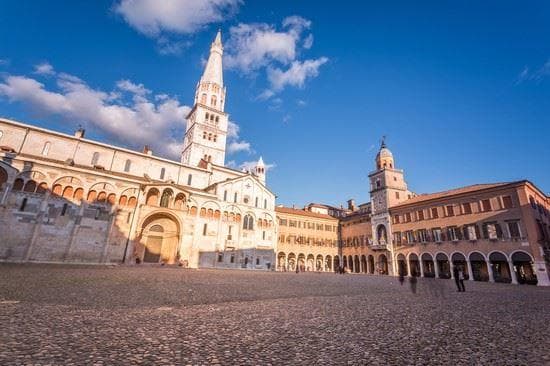 Modena: Private walking tour