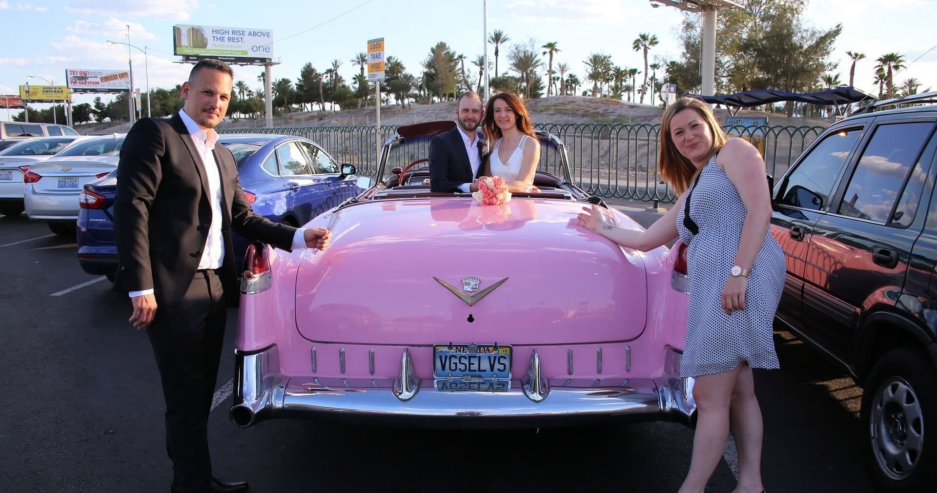 Pink Cadillac and Elvis Photo Tour