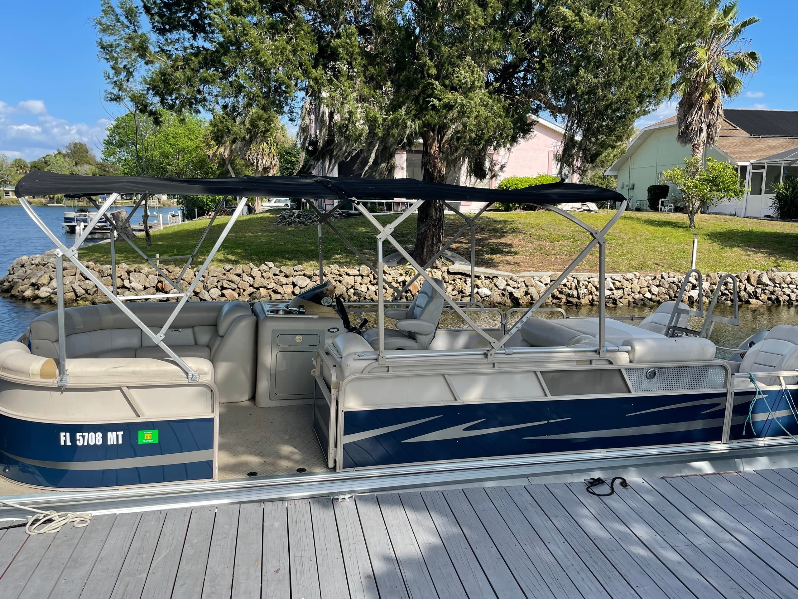 SCALLOPING Pontoon Boat Rentals