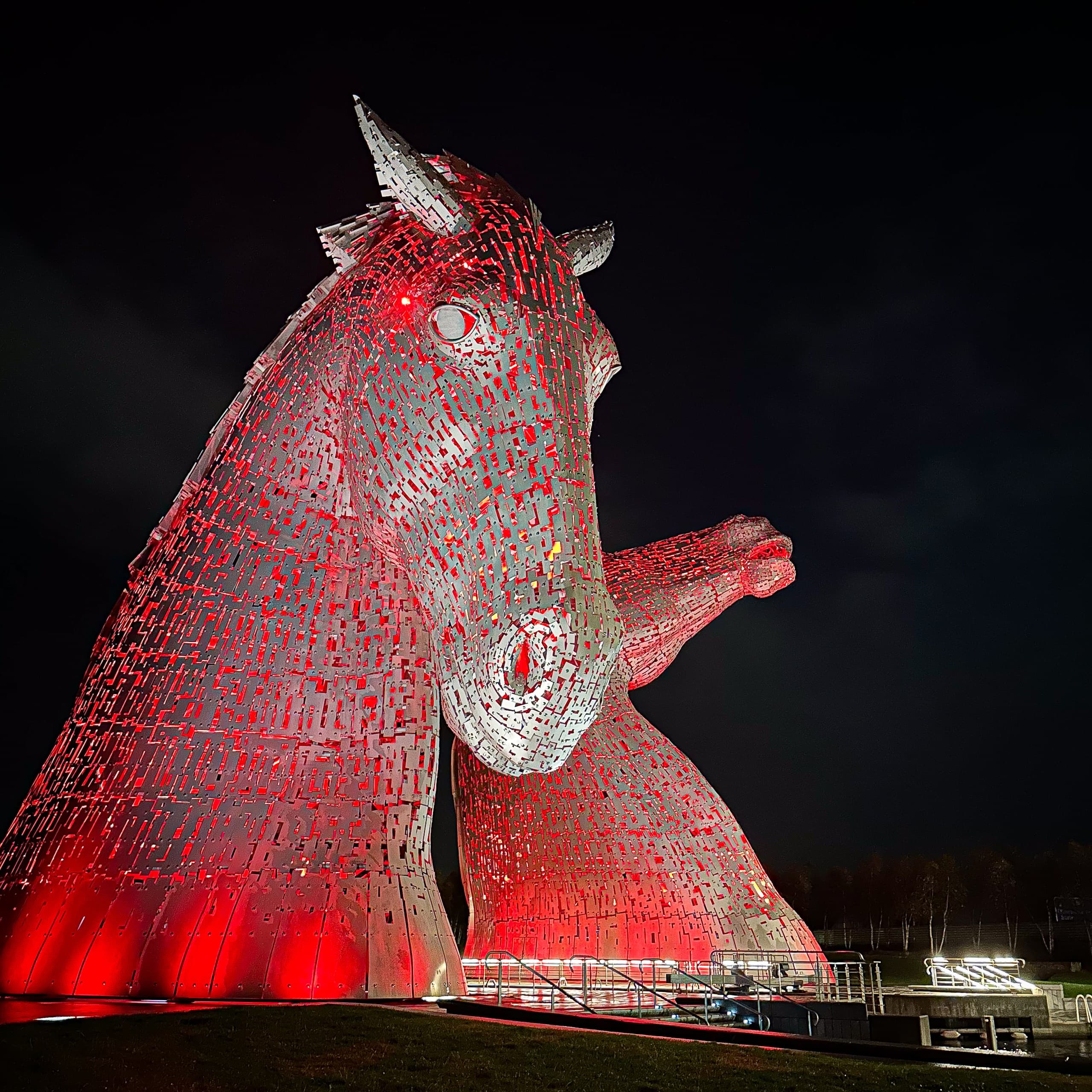From Glasgow -  Stirling Castle, The Kelpies and Falkirk Wheel Night Tour