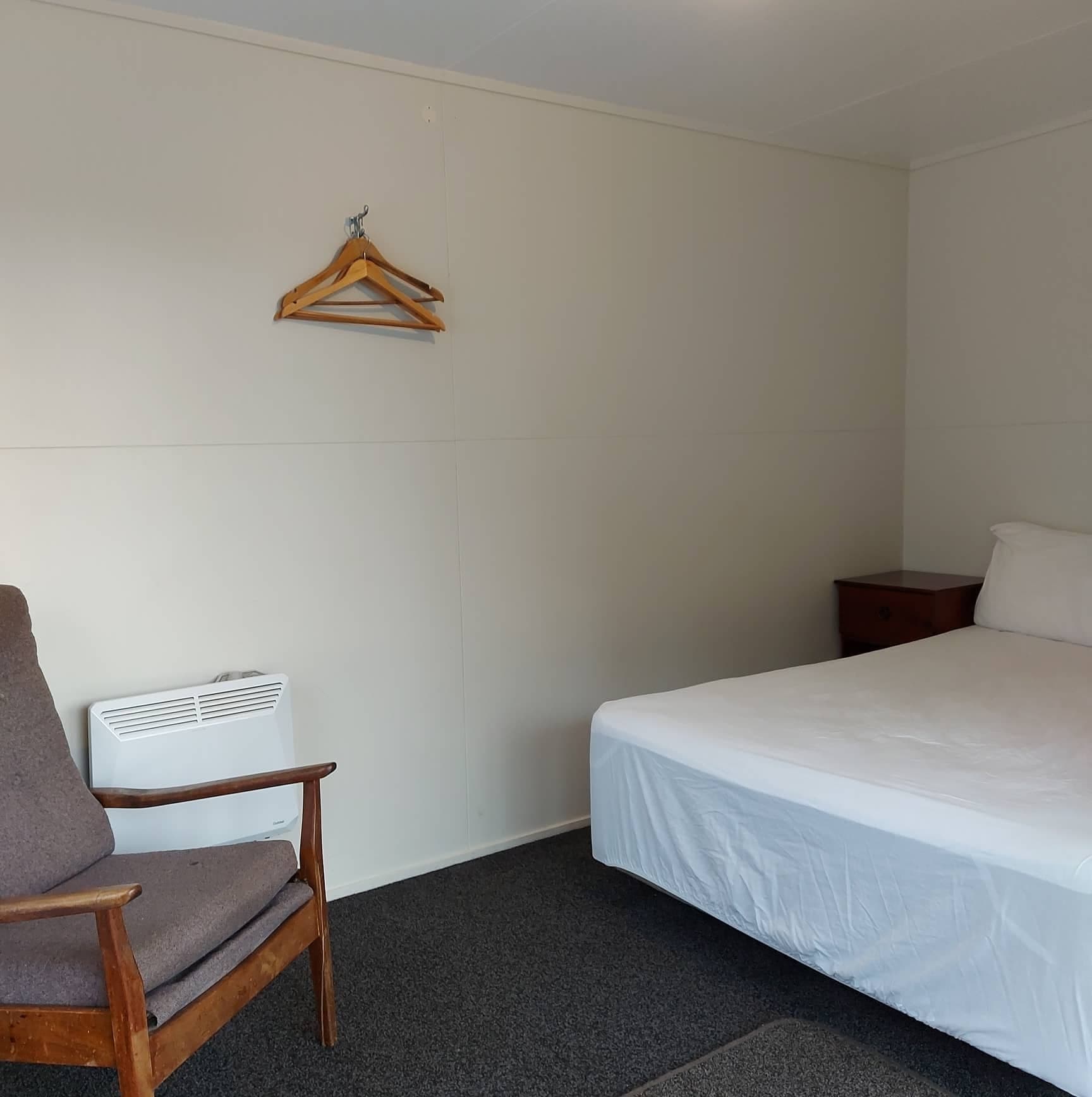 Cabin - Type 5: x1 Double Bed