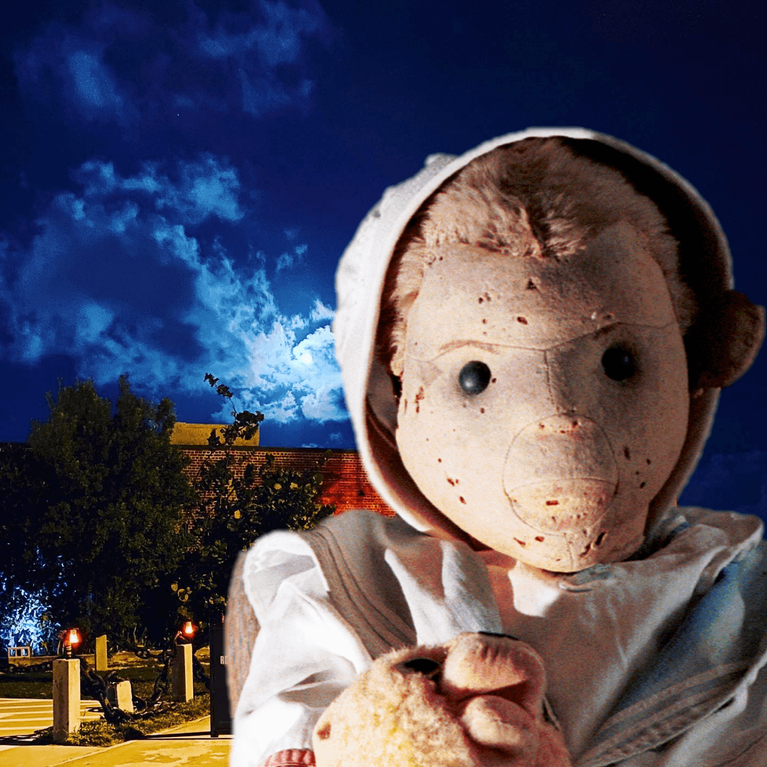 Fort East Martello Ghost Tour & Robert the Doll Experience
