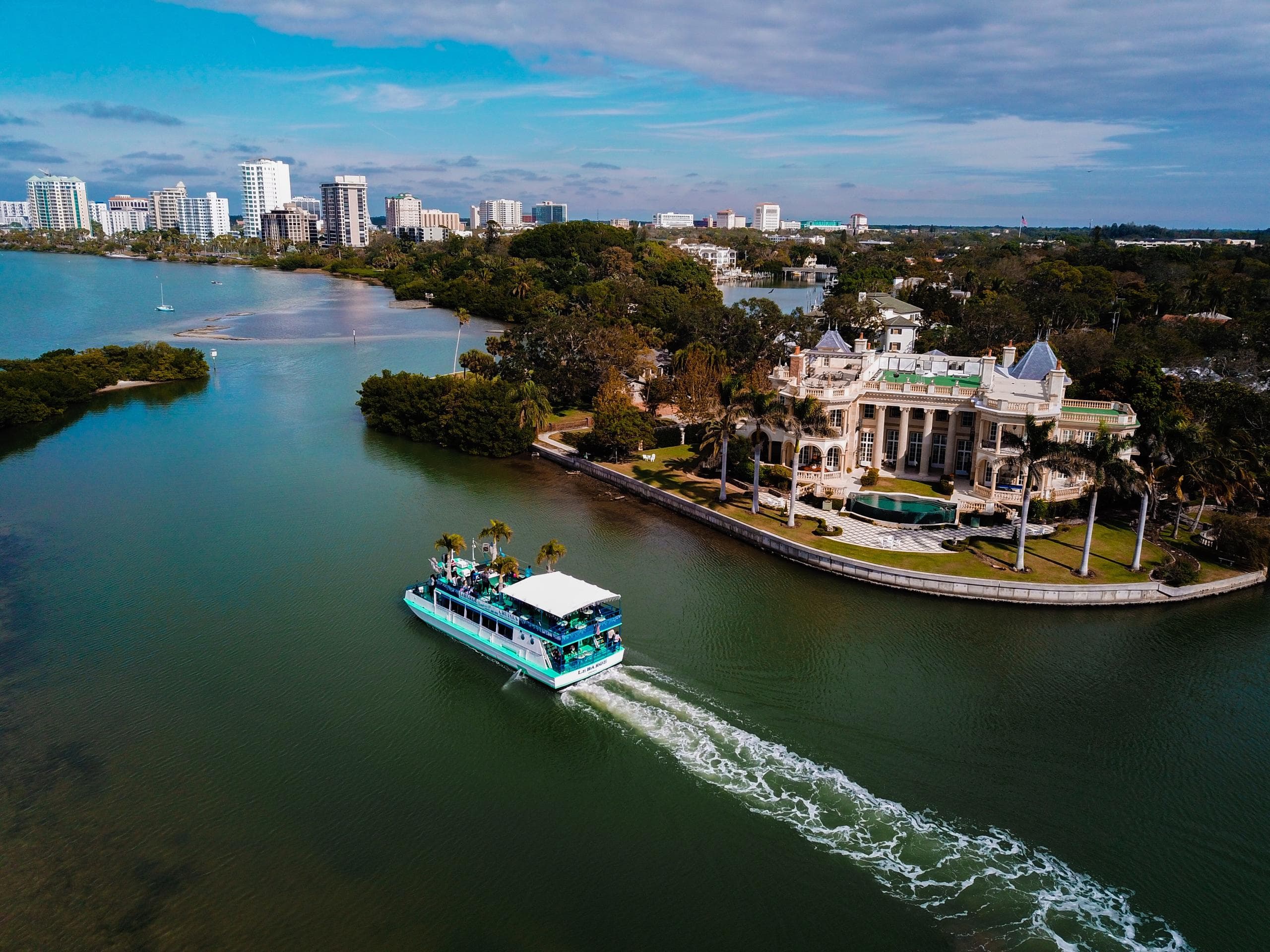 Sightseeing & Nature Cruise