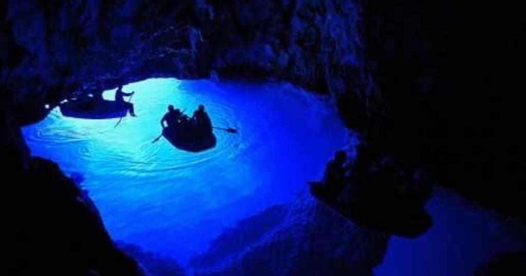 Blue Cave Gastro Tour