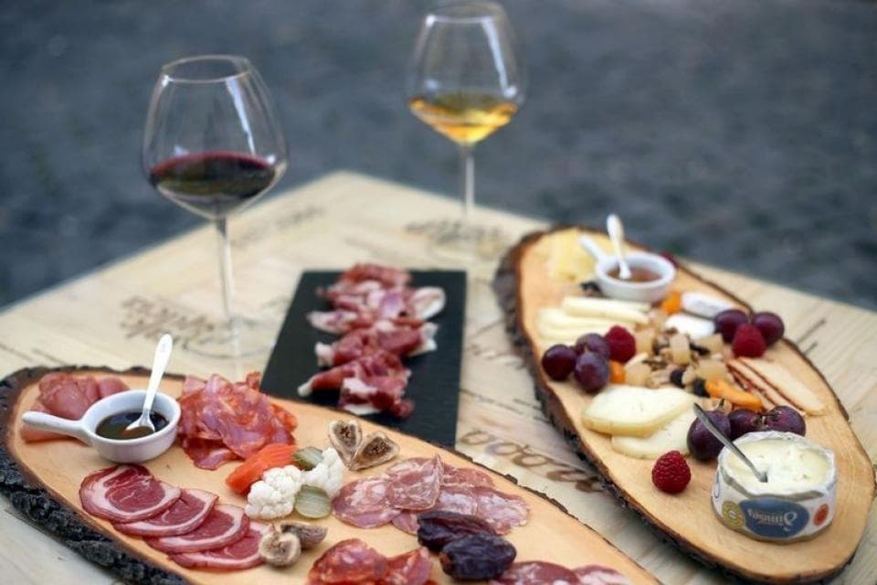 Porto's Culinary Delights: Food Tour