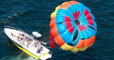 Parasailing in Destin