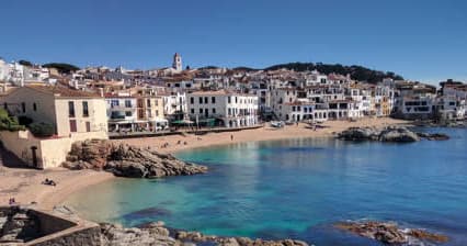 Costa Brava y Pueblos Medievales