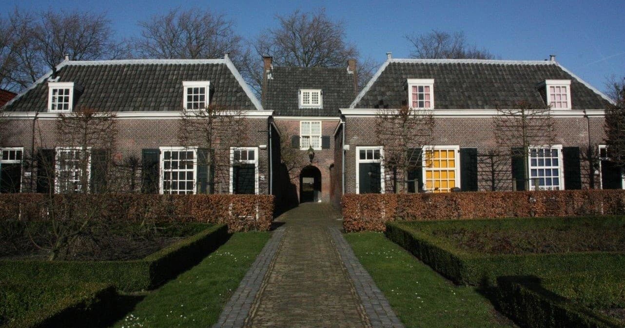 Hofjeswandeling Delft