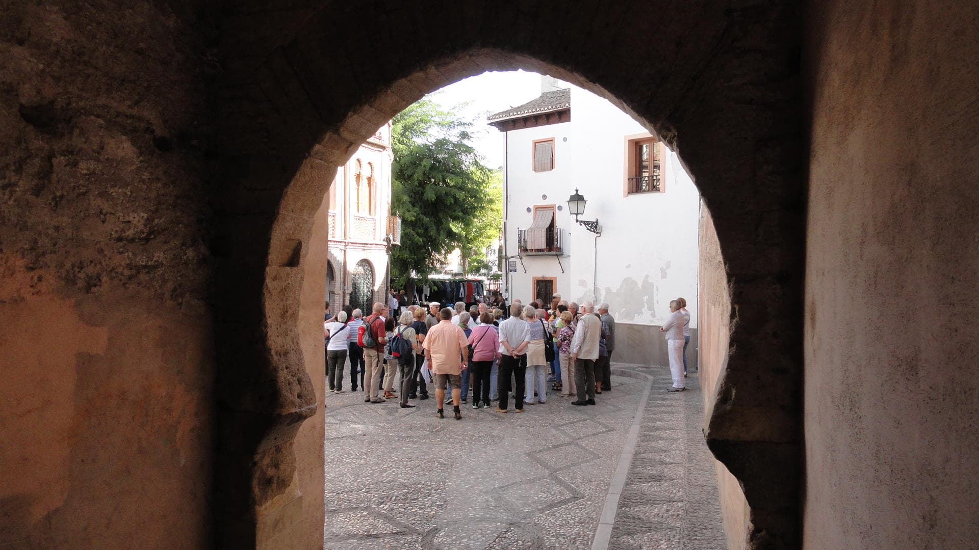 Visita Albaycin y/o Sacromonte ,el origen hispano andalusí de Granada con Guía Oficial