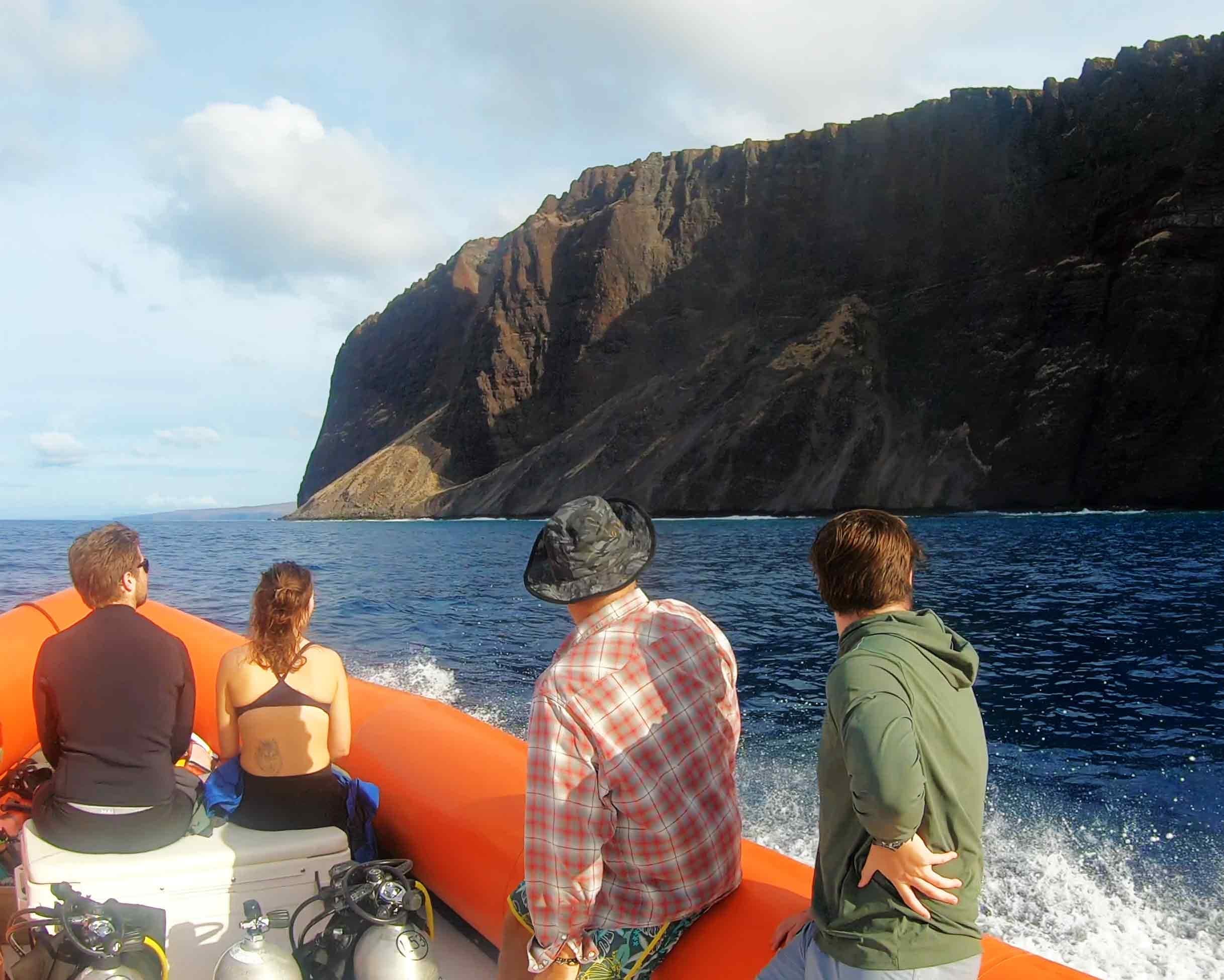 SCUBA Lana'i: 3 Tank Expedition *Private Charter*