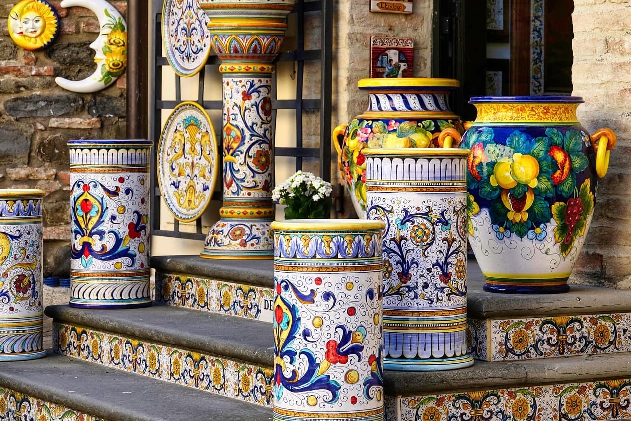 Hands, Clay & Wine: Deruta & Torgiano Full-Day Experience