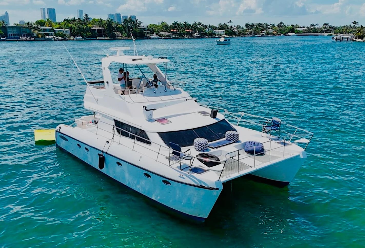 52' AFRICAT