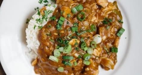 Demo: Corn & Crab Bisque, Chicken Etouffee and Pralines