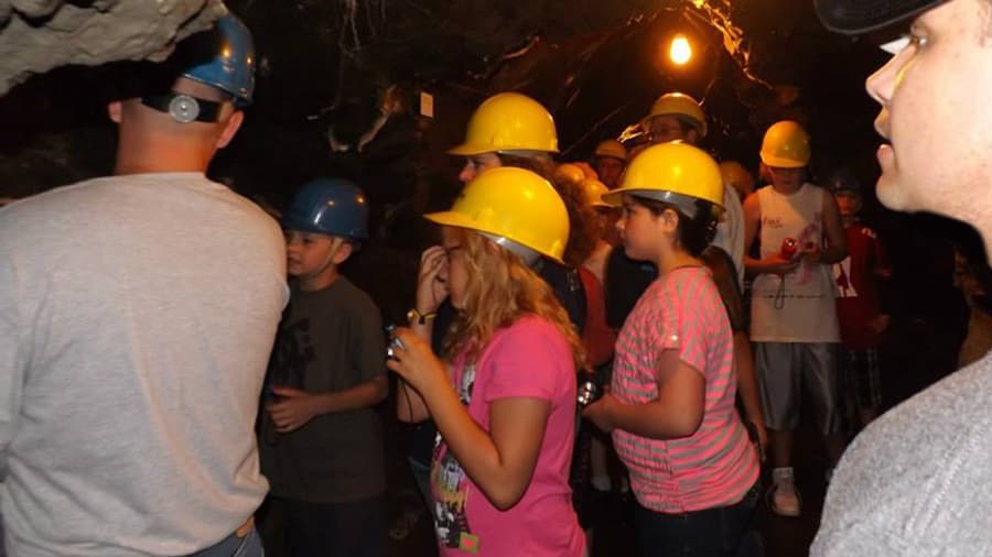 15-19 People Tour & Gold Panning